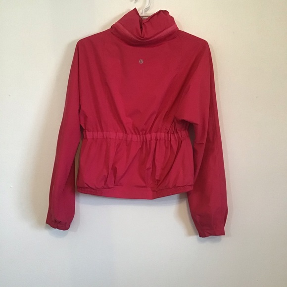 Lululemon Devi Pink Windbreaker - Picture 4 of 6